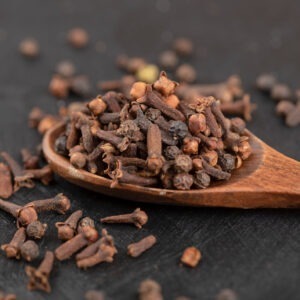 Laung (Clove)