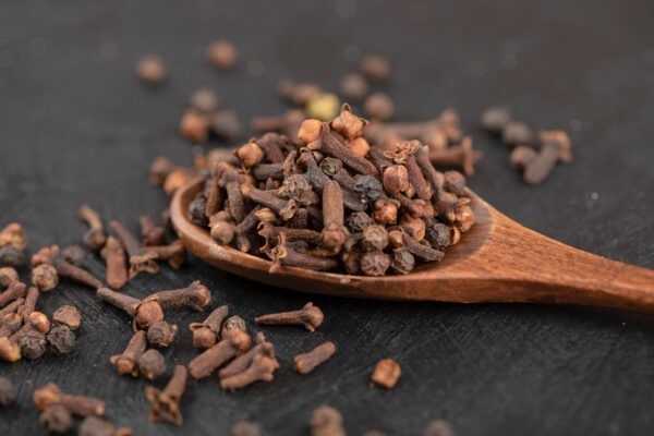 Laung (Clove)