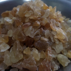 Goond katera (Tragacanth Gum)